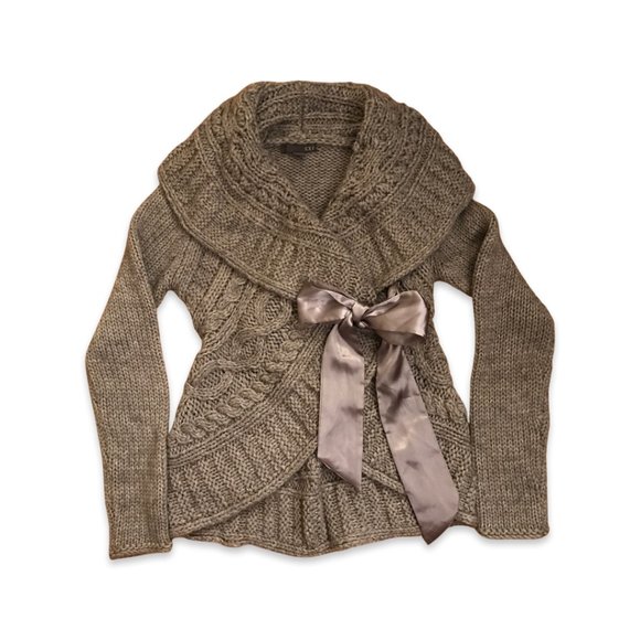 XXI Knit Sweater with Bow - Picture 1 of 1